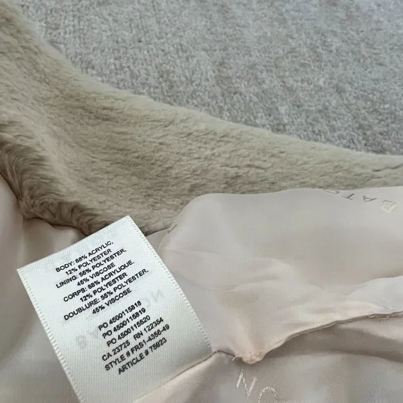 Aritzia Babaton Faux Fur Vest XXS - Picture 8 of 8